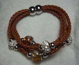 【送料無料】ブレスレット　アクセサリ―　スワロフスキーメイクムラノガラスビーズレザーブレスレットブラウンmade with swarovski elements amp; murano glass bead leather braided bracelet brown