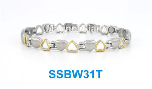 【送料無料】ブレスレット　アクセサリ―　トーンステンレススチールリンクブレスレットopen and close heart 2 tone women magnetic stainless steel link bracelet