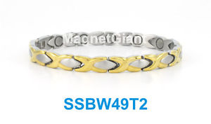 【送料無料】ブレスレット　アクセサリ―　トーンキスステンレススチールリンクブレスレットゴールドシルバー2 tone hugs amp; kisses women magnetic stainless steel link braceletgold amp; silver