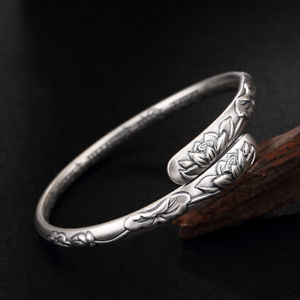 【送料無料】ブレスレット　アクセサリ―　マントラロータスロータスリーフスターリングシルバーブレスレット999 pure silver sixword mantra lotus lotus leaf sterling silver open bracelet