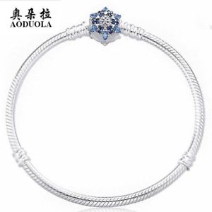 【送料無料】ブレスレット アクセサリ— スターリングシルバースネークチェーンラインストーンブレスレット100 925 sterling silver snake chain blue rhinestone snowflake clasp bracelet|hokushin