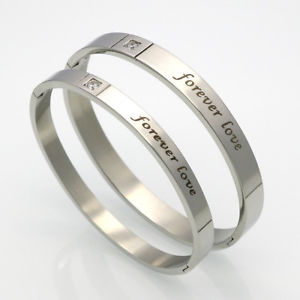 【送料無料】ブレスレット　アクセサリ―　バレンタインブレスレットカップルブレスレットマッチングvalentines bracelets his hers couple bracelets matching forever love 316l