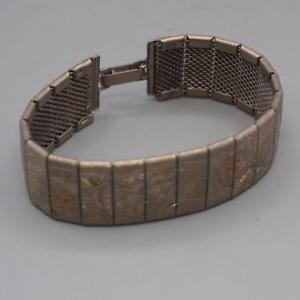 【送料無料】ブレスレット　アクセサリ―　ビンテージシルバーデザインブレスレットvintage engraved silver floral design elasticated bracelet