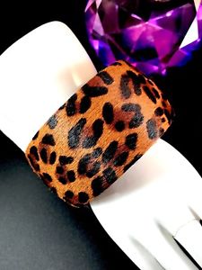【送料無料】ブレスレット　アクセサリ―　ヌエボコンnuevo con etiqueta diseador natasha cuero interior sinttico guepardo pelo