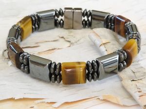 【送料無料】ブレスレット　アクセサリ―　メンズダブルブレスレットtiger eye stones mens double magnetic circulation bracelet anklet womens 2 row