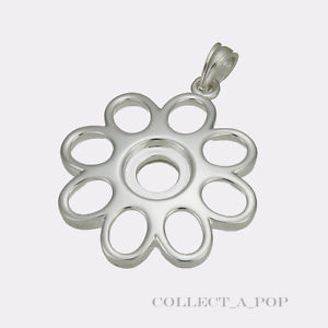 【送料無料】ブレスレット　アクセサリ―　スターリングシルバーペンダントauthentic kameleon sterling silver 8 petal flower pendant kp029 *retired*