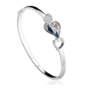 【送料無料】ブレスレット　アクセサリ―　オーストリアクリスタルファッションジュエリープラチナブレスレットaustria crystal women fashion jewelry 18k platinum plated bracelet y6001