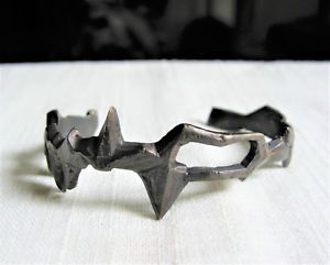 【送料無料】ブレスレット　アクセサリ―　ラスベガスブロンズブレスレットカフデザイナードルlas jewelry bronze cast shark tooth bracelet cuff las designer 95 sold out b