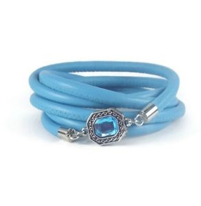 【送料無料】ブレスレット　アクセサリ―　ベゼルラップブレスレットblue leather wrap bracelet with bezel charm