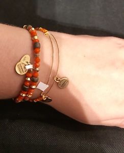 【送料無料】ブレスレット　アクセサリ―　アレックスビンテージゴールドビーズブレスレットalex and ani vintage 66 urchin uncharted voyage gold beaded wrap bracelets nwot