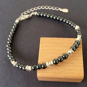 【送料無料】ブレスレット　アクセサリ―　ヨガブレスレットヘマタイトスターリングシルバークラスプyoga adjustable bracelet 4mm natural hematite 925 sterling silver clasp