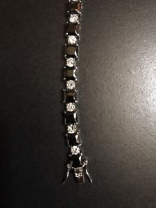 【貨物輸送無料】腕輪 付属品― しろがね色庭球腕輪silver tennis bracelet