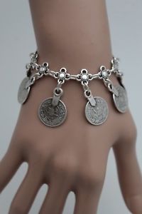 【貨物輸送無料】腕輪 付属品― ジュエリーコインヴィンテージブレスレットantique vintage silver metal wrist bracelet fashion jewelry coin flower charms
