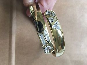 【貨物輸送無料】腕輪 付属品― ラインコブラヒンジカフブレスレットスワロフスキークリスタルゴールドトーンsilpada kr line cobra hinge cuff bracelet krb0077 swarovski crystal gold tone