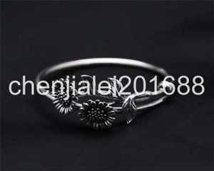 【貨物輸送無料】腕輪 付属品― スターリングシルバーレトロブレスレットpure s925 sterling silver retro big peony telescopic simple womens bracelet