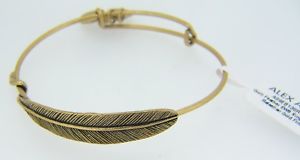 【送料無料】ブレスレット アクセサリ― ヌエボアレックスエンカントコンオロnuevo alex and ani pluma envolvente encanto pulsera con oro acabado 169
