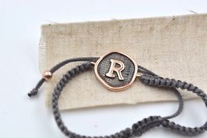 【送料無料】ブレスレット　アクセサリ―　マクラメブレスレットblee imara initial macrame bracelet r