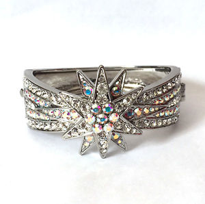 【貨物輸送無料】腕輪 付属品― バトラーウィルソンブレスレットbutler and wilson transparent crystal brilliant star bracelet