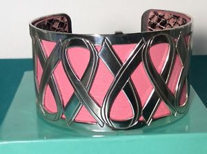 【送料無料】ブレスレット　アクセサリ―　ピンクカフスブレスレットnwtbrightonシルバークリストパワーbrighton silver christo power of pink cuff bracelet nwt