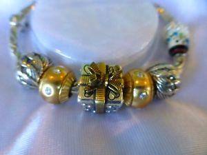 【貨物輸送無料】腕輪 付属品― ブライトンクリスマスボックスブレスレットセットbrighton nwt christmasholiday create your own  charm bracelet set with box