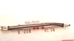 【送料無料】ブレスレット　アクセサリ―　ブレスレットsilver plated bracelet ciclon and leather