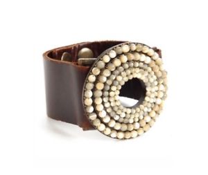 【送料無料】ブレスレット　アクセサリ―　ヴィンテージブラウンレザーカフブレスレット vintage brown leather cuff bracelet rebel design jewelry mother of pearl