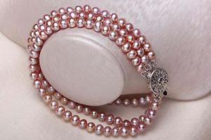 【送料無料】ブレスレット　アクセサリ―　トリプルサウスシーラベンダーパールブレスレットインチストランドtriple strands 910mm south sea lavender pearl bracelet 758inch 925s y3391