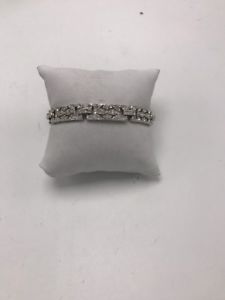【送料無料】ブレスレット　アクセサリ―　120ドルケネスレーンb1120 silver tone kenneth lane crystal bracelet b1