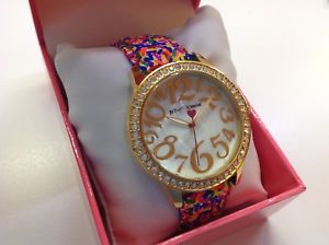 【送料無料】ブレスレット　アクセサリ―　ジョンソンウォッチnwt betsey johnson womens goldtone watch confetti bj00131109