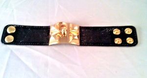 【送料無料】ブレスレット　アクセサリ―　ゾーイ14kカフスブレスレットmsrp22000 27zoe leather 14k gold plated cuff bracelet msrp 22000 27