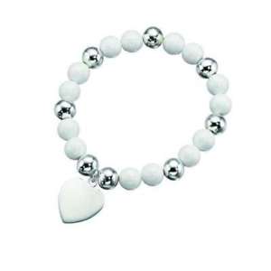 【貨物輸送無料】腕輪 佩び物― ホワイトシルバーシェルビーズブレスレットwhite amp; silver shell stretchy bead bracelet with heart charm