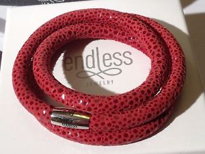 【送料無料】ブレスレット　アクセサリ&mdash;　エンドレスロペスレッドブレスレットトリプルストランドシルバークラスプendless jlopez 57cm red reptile bracelet triple strand silver clasp rrp 80｜hokushin