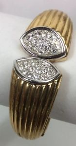 【送料無料】ブレスレット アクセサリ― ラインストーンスワロフスキーブレスレットステートメントswarovski clamper bracelet statement crystal rhinestone signed