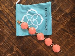 【送料無料】ブレスレット　アクセサリ―　スコットブレスレットコーラルkendra scott cassie bracelet coral htf