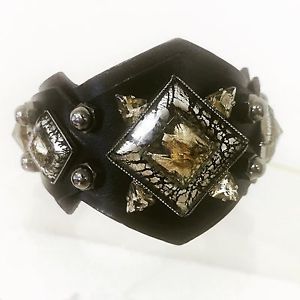 【送料無料】ブレスレット　アクセサリ―　コレットブレスレットカフレザーユニークスタッドドルmoutton collet braceletcuff leather with unique stones and studs retail 405