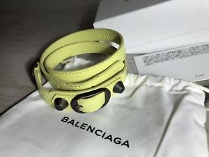 【送料無料】ブレスレット アクセサリ— トリプルツアーブレスレットダークトーンサイズタグブランドbalenciaga triple tour leather bracelet dark tone size m brand with tags|hokushin