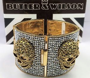 【送料無料】ブレスレット　アクセサリ&mdash;　バトラーウィルソンクリスタルパネルスカルブレスレットボックスオン￥stunning butler amp; wilson crystal four panel skull bracelet with box rrp 178｜hokushin