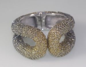 【送料無料】ブレスレット　アクセサリ―　ドルパリカフブレスレット499 magnificent huge kmo paris textured cuff bracelet