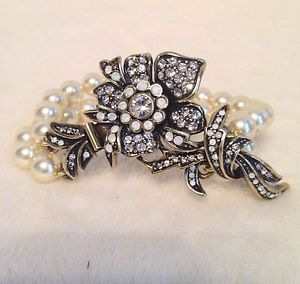 【送料無料】ブレスレット アクセサリ— ハイジストランドホワイトパールブレスレットheidi daus 2strand white pearl petal passion crystal encrusted bracelet, sm|hokushin