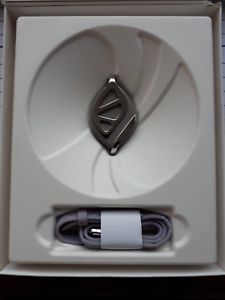 【送料無料】ブレスレット　アクセサリ―　シルバーブレスレットbellabeat silver bracelet unused gift