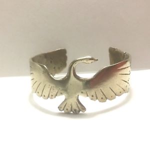 【送料無料】ブレスレット　アクセサリ―　スワンカフブレスレットサンフランシスコリサイクルalkemie swan cuff bracelet gold patina recycled metals made in san francisco