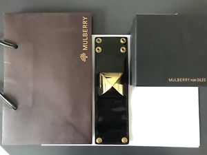 【送料無料】ブレスレット アクセサリ— パテントレザーカフブレスレットゴールドピラミッド|hokushin