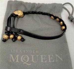 【送料無料】ブレスレット アクセサリ― アレキサンダーマックイーンスカルレザーブレスレットボックスalexander mcqueen skull leather bracelet boxed perfect gift