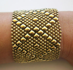 【送料無料】ブレスレット アクセサリ— sgブレスレットメッシュカフスb10セルジオグティエレスall sizessg liquid metal bracelet antique gold mesh cuff b10 sergio gutierrez all sizes|hokushin