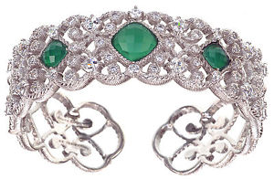 【送料無料】ブレスレット　アクセサリ&mdash;　ジュディスヒンジスターリングシルバーカフjudith ripka green chalcedony 3stone hinged sterling silver cuff size average｜hokushin