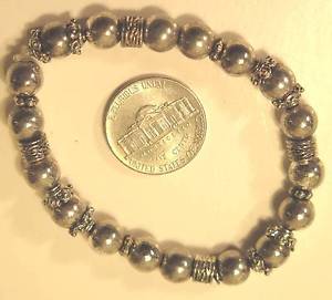 【送料無料】ブレスレット　アクセサリ―　ハンドメイドブレスレットシルバービーズストレッチスペーサhandmade stretch bracelet silver beads amp; spacers great gift