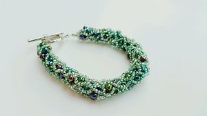 【送料無料】ブレスレット　アクセサリ―　カラフルブレスレットcolorful bracelet