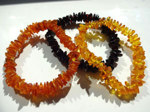 【送料無料】ブレスレット　アクセサリ―　チップビーズバルトブレスレットlot3 genuine chips beads baltic amber bracelets choose your color