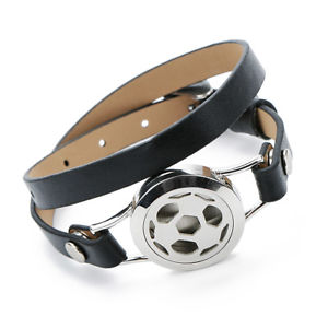 【送料無料】ブレスレット　アクセサリ―　ステンレススチールバレーボールサッカーブレスレットstainless steel genuine leather volleyballfootball charm hollow out bracelet
