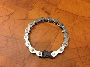 【送料無料】ブレスレット　アクセサリ―　チェーンブレスレットbike bicycle chain bracelet 825